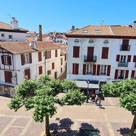 Appartement Rue Gambetta, Plage A 2 Min Saint-Jean-de-Luz Exterior photo