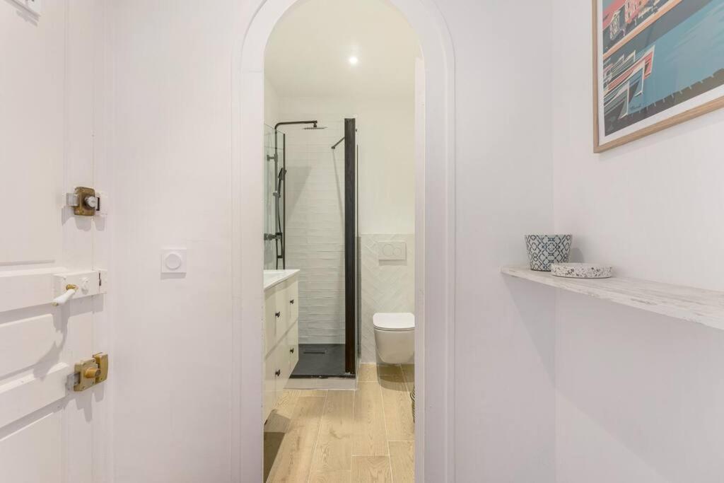 Appartement Rue Gambetta, Plage A 2 Min Saint-Jean-de-Luz Exterior photo